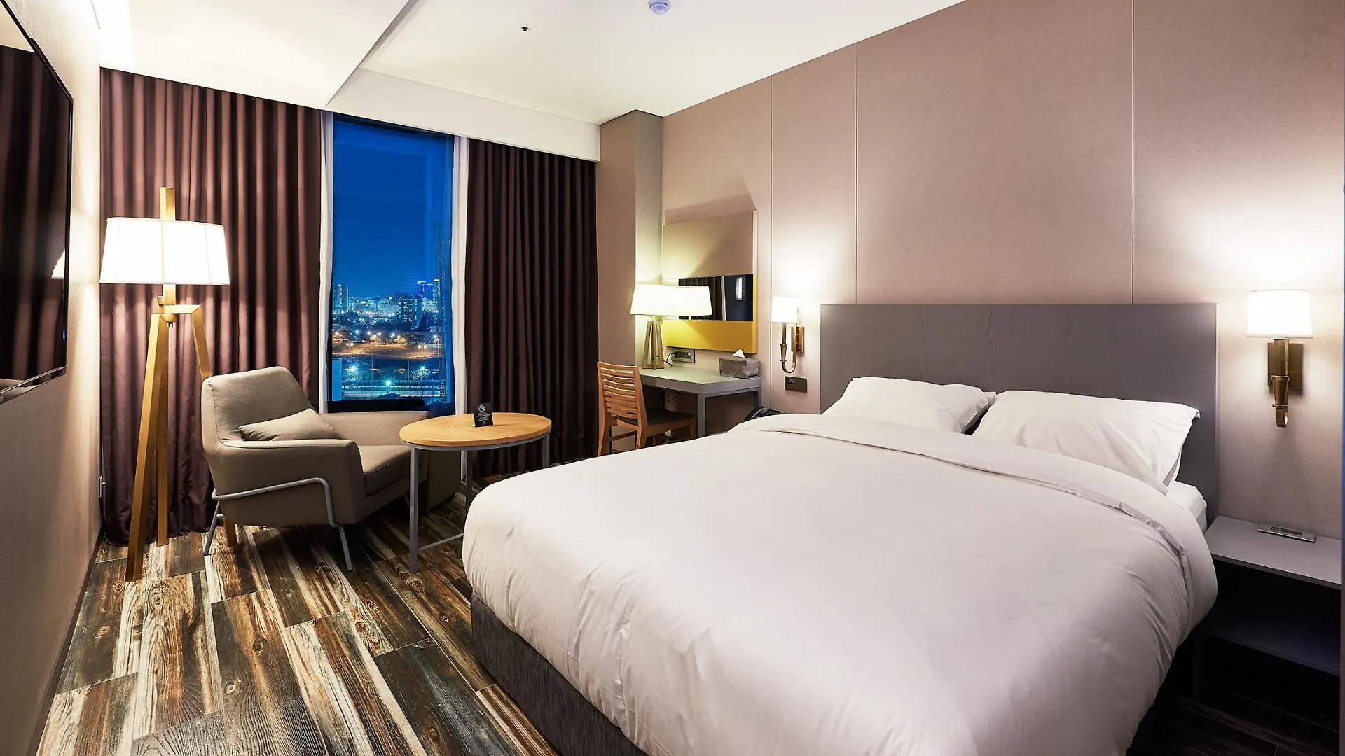 The State Sunyu Hotel Seoul 4*,
