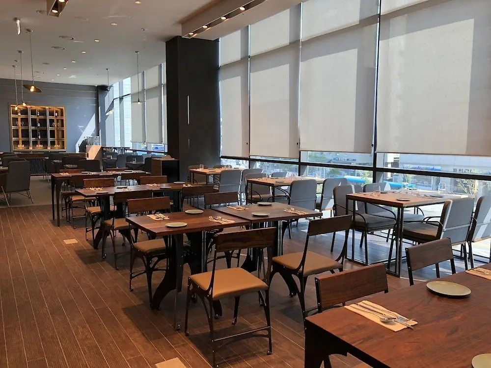 The State Sunyu Hotel Seul 4*,